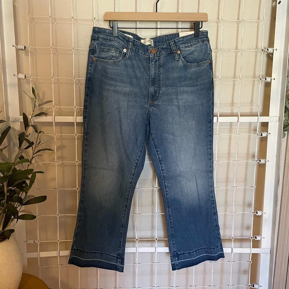 Universal thread jeans